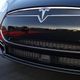 Illustration for article titled Tesla Model S Auto Pilot Does Lane Changes For You